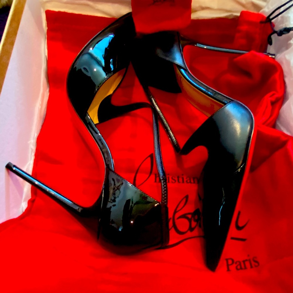 RED BOTTOMS- NEW